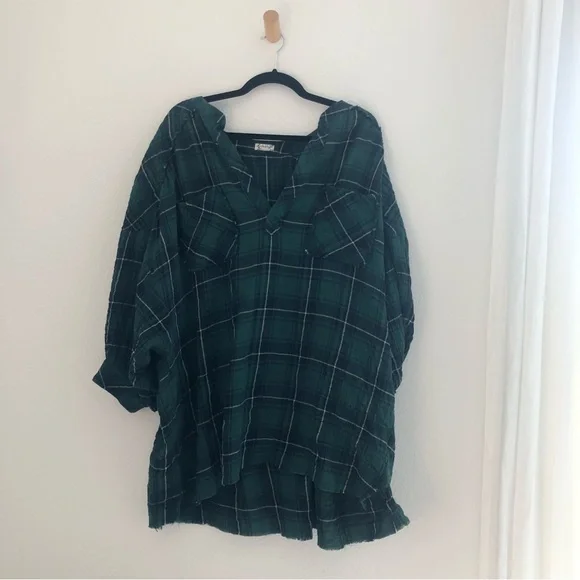 FREE PEOPLE | Plaid oversized top - Picture 3 of 4
